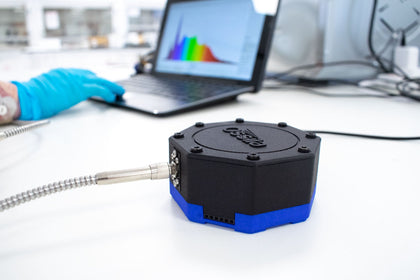 USB spectrometer in lab